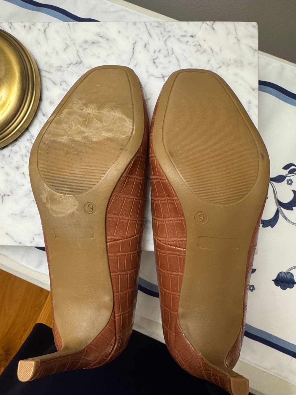 Journee Collection Women's Brown Textured Square-Toe Flats 9W - Picture 4 of 9